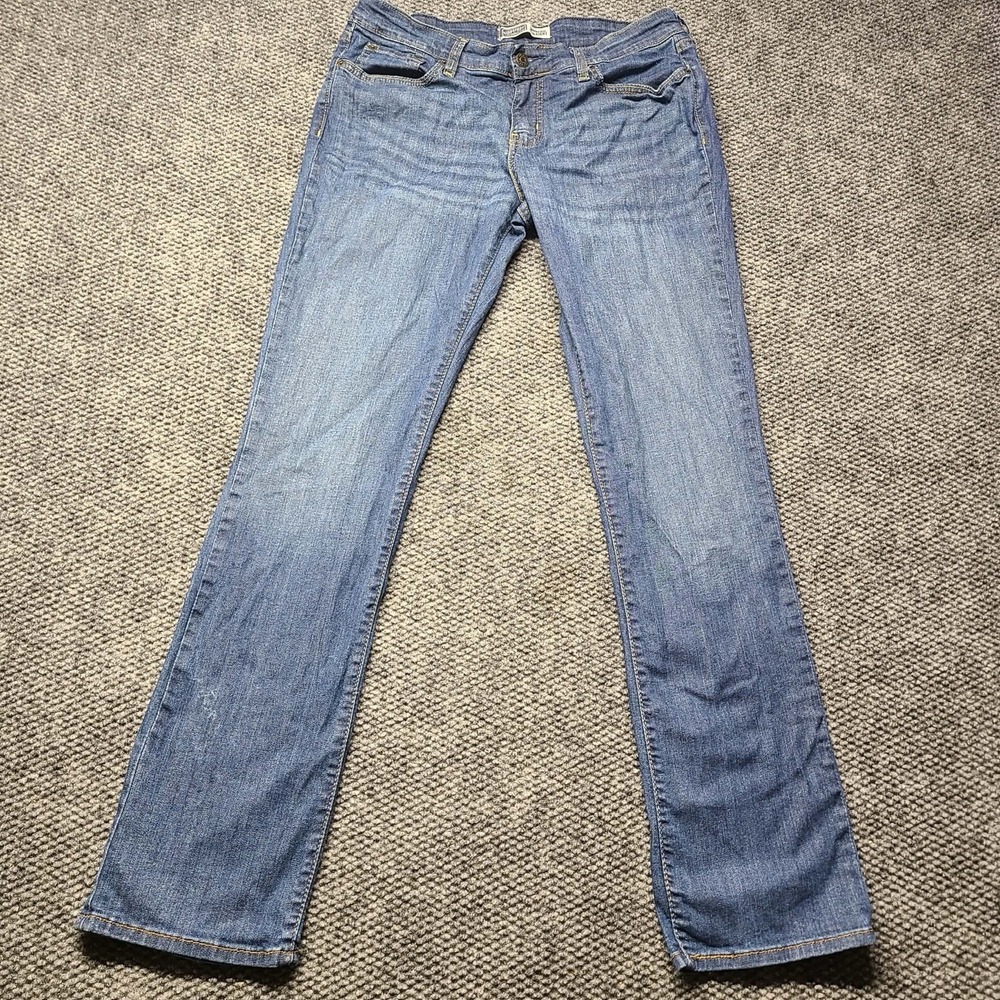Signature Levi Strauss Modern Straight Jeans Womens Size 12 Long Med Wash Denim